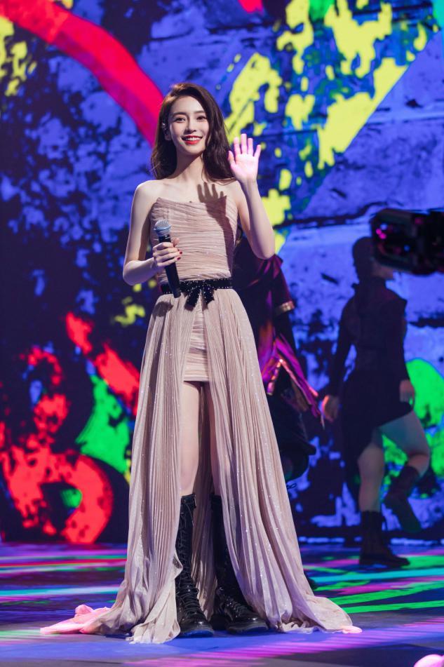 杨颖红毯礼服(杨颖穿高定款走红毯) - 用户投稿 - 尚知号