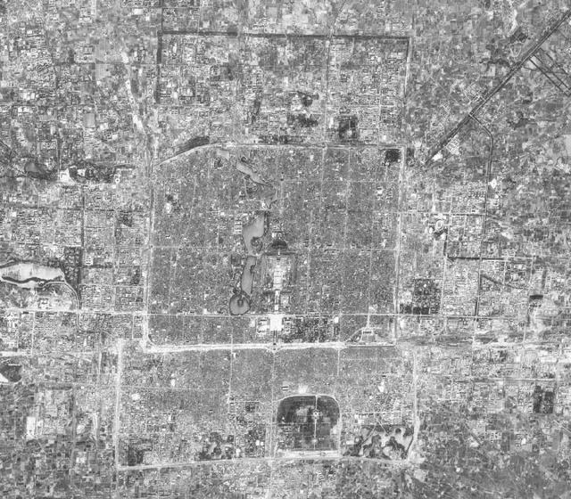 谷歌地图怎么下载，如何下载谷歌地图（怎么下载自己家乡50年前的高清卫星图）