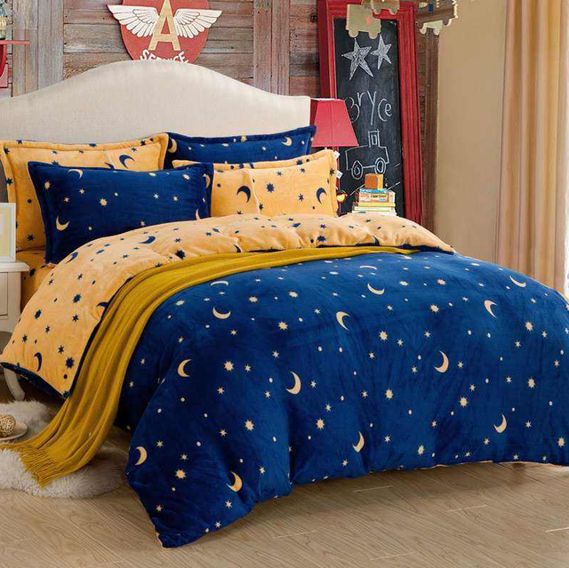 法兰绒和珊瑚绒哪个好，珊瑚绒和法兰绒有什么区别（玉兔绒法兰绒和珊瑚绒哪个好）