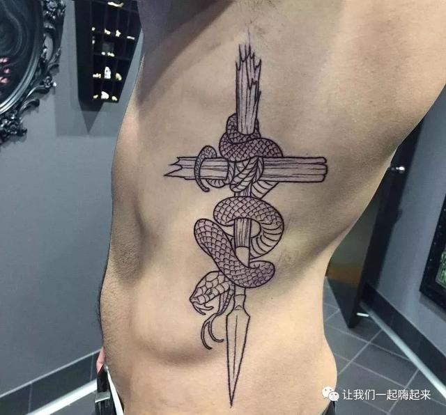 戴十字架有什么禁忌，戴十字架的忌讳和讲究（十字架——不只是种信仰）