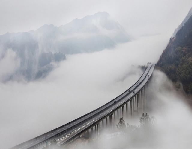 有意境的唯美风景图片，唯美意境风景图片大全（水墨意境的风景相片欣赏）