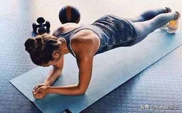 平板支撑正确姿势，平板支撑正确姿势是怎么样的（来试试这6种变换式）
