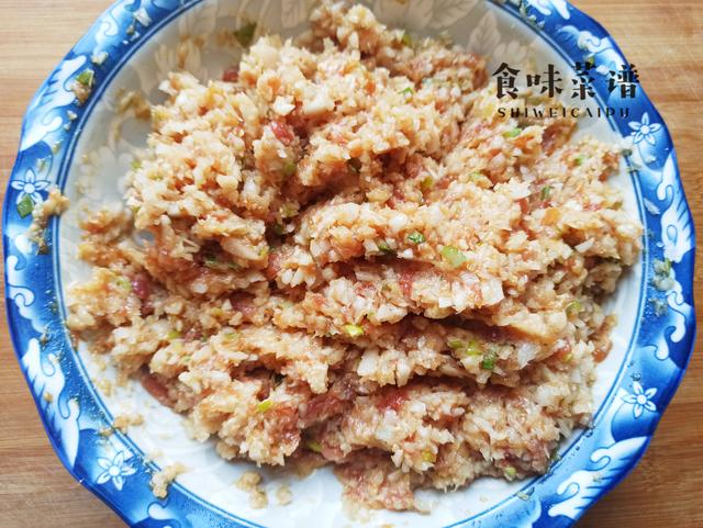 牛肉萝卜馅饺子怎么调馅，牛肉萝卜馅饺子的做法（最好别放这个“调料”）
