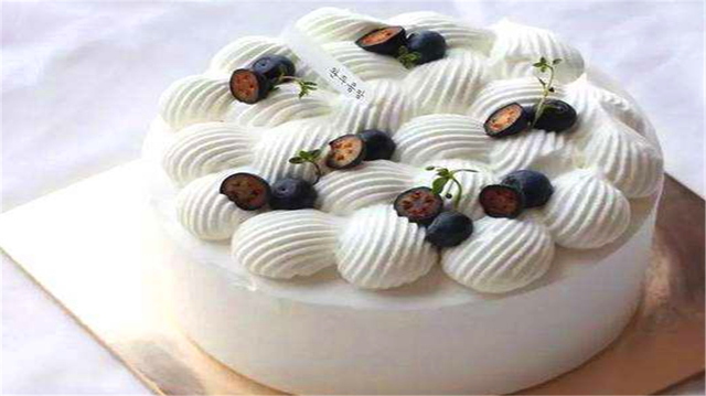 蛋挞热量高不高，蛋挞热量高还是蛋糕热量高（容易让人发胖的5种零食）