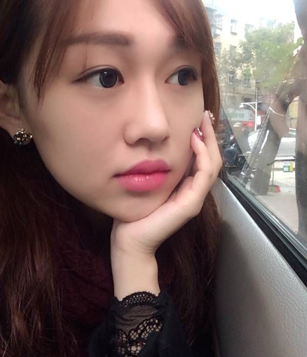 脚型分为哪几种类型，高脚背脚型图片（人的脚型大致分为埃及脚、罗马脚、希腊脚。你哪一种）