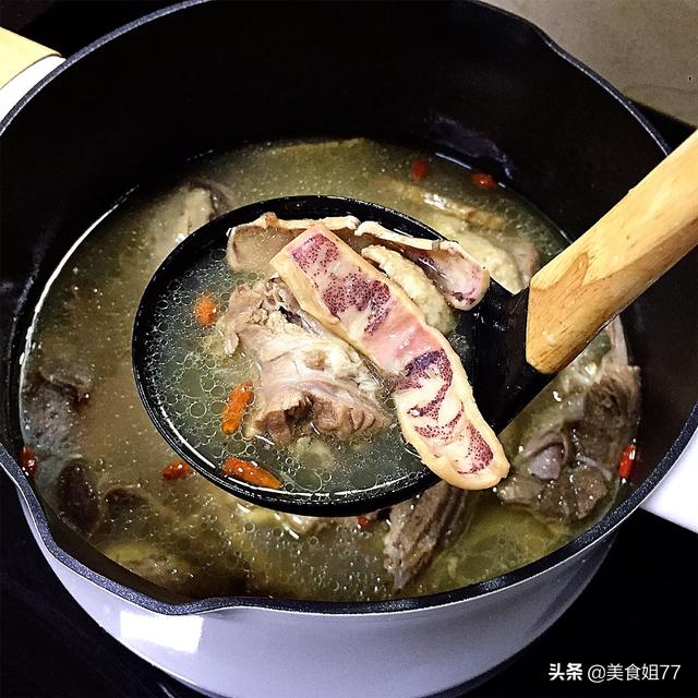 吃果丹皮有什么好处，吃果丹皮好吗（2菜2果1肉记得吃）