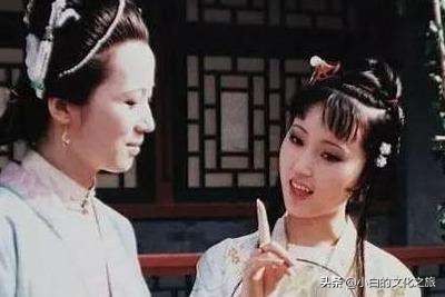 《红楼梦》中暗地里最护着林黛玉的是谁？