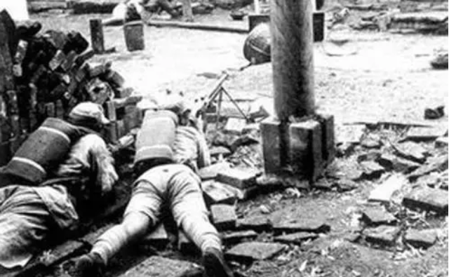 一个集团军有多少人，中国13个集团军（抗日战争时期兵力天花板）