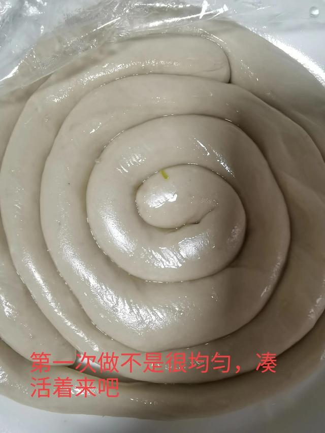请问正宗的新疆拉条子怎么做，新疆拉条子制作（家常版拉条子）