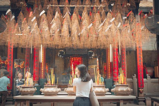 青城山普照寺在哪，青城山普照寺在哪个城市（成都求好运很灵的寺）