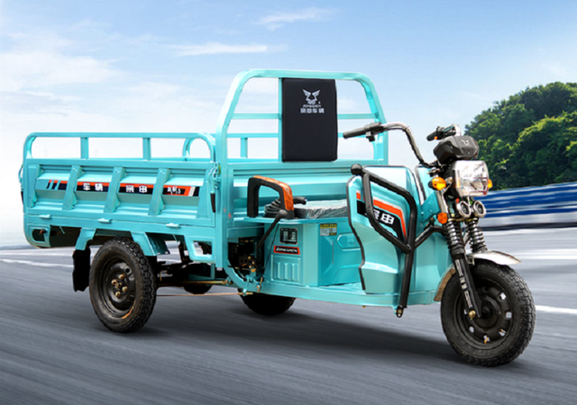 电动轻便摩托车需要驾照吗，轻便电动摩托车用考驾照吗（几种常见的两轮/三轮/四轮电动车）