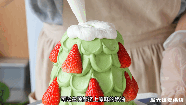 制作蛋糕需要哪些材料，制作蛋糕需要哪些材料思维导图（烘焙新手也能做一棵好看好吃的圣诞树蛋糕）