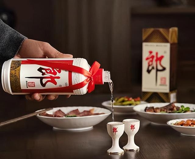 开个酒厂利润大吗，开酒坊赚钱吗（烟酒店经常看不到客人进店）