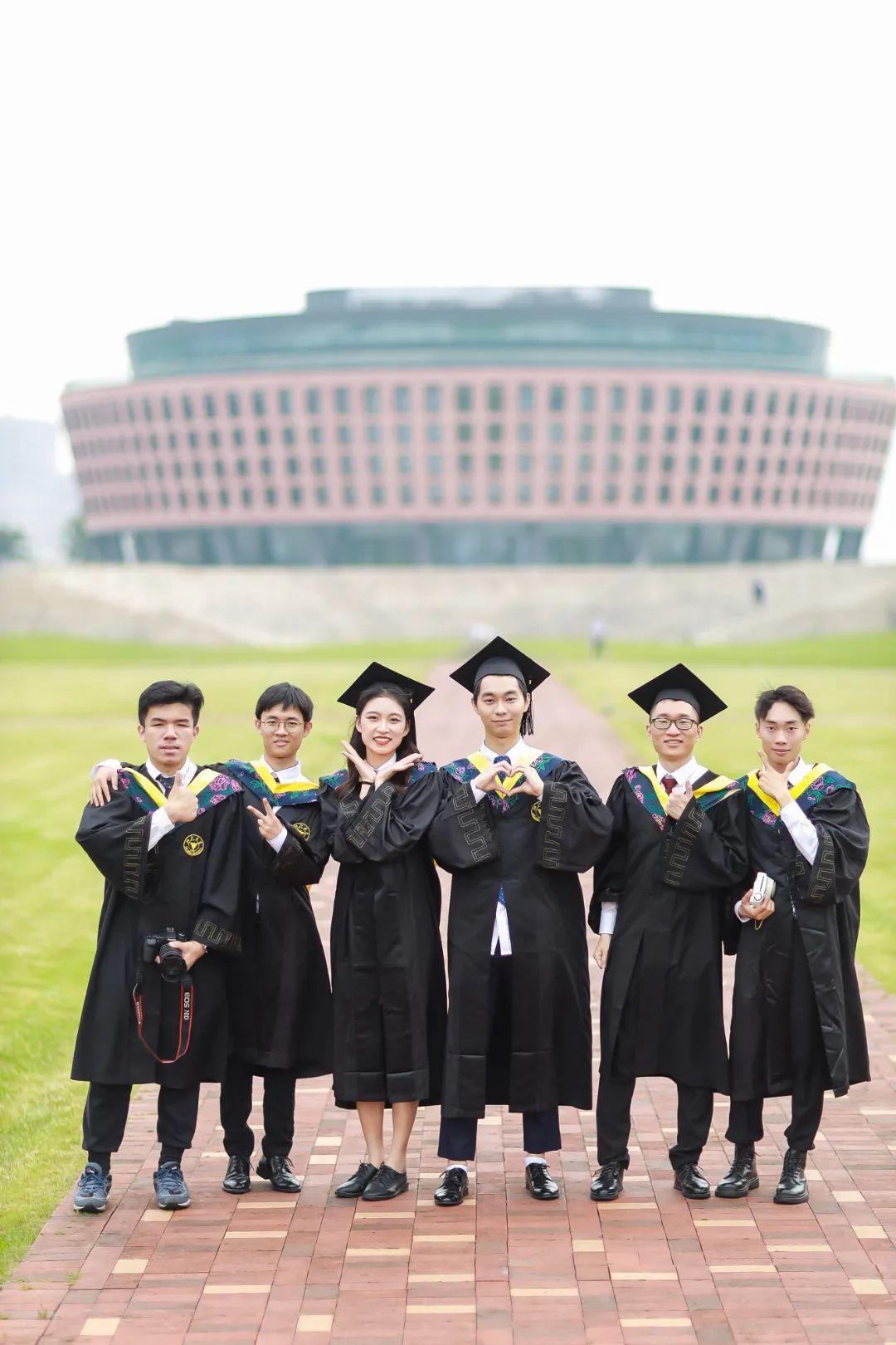 浙江大学主校区(浙江大学各个校区简介)