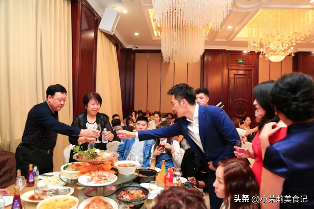 酒文化的经典语录图片，酒文化的经典语录视频（该你敬酒了）