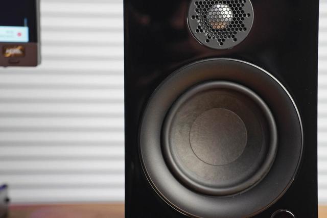 艾特铭客音响系列介绍，小桌面也能搭配的HiFi级有源音箱