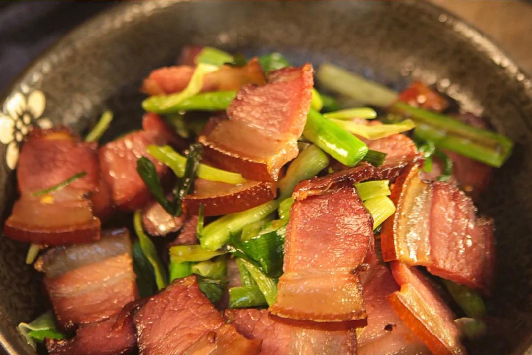 腊肉怎么腌制全过程文字配方，自制腊肉的制作方法