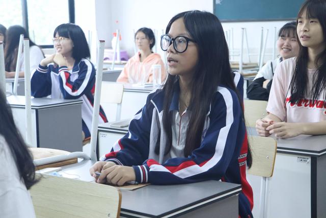 技校都有什么专业适合女孩子，不要学费的技校（最适合女生的四类专业）