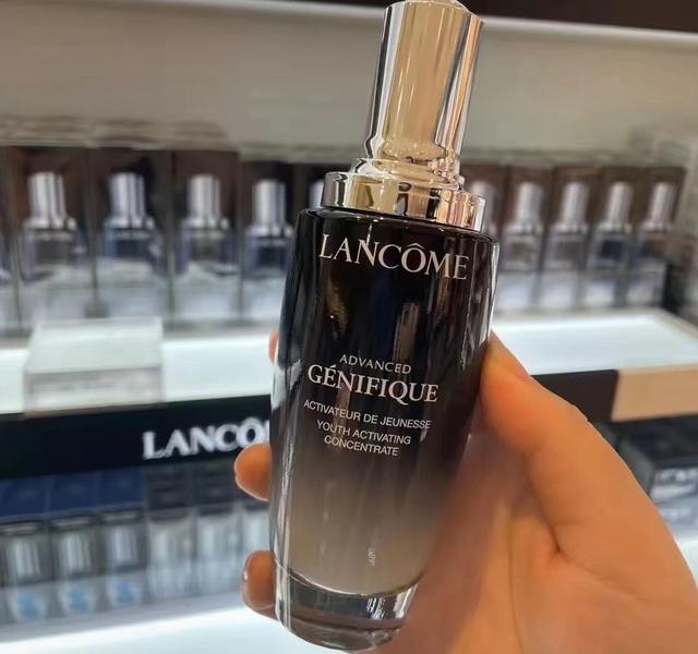 精华液哪个牌子好，精华液哪个牌子效果好5款零差评（5款大牌精华详测）