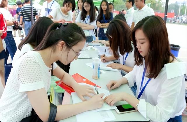 材料类专业主要学什么，材料学专业主要学什么（8大热门专业几乎饱和）