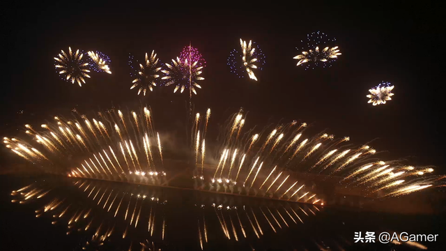 烟花生产流程，烟花生产流程视频（游戏厂商花血本定制创意烟花秀）