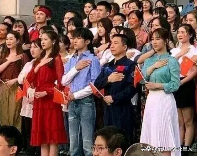 中国男明星排行榜，男明星排行榜2022投票（男明星排行榜）