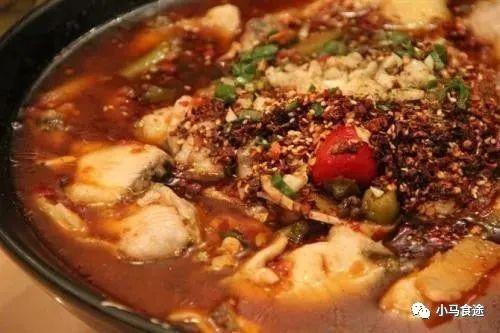 川味红烧肥肠怎么做，川味红烧肥肠的家常做法大全（这些做法值得大家参考）