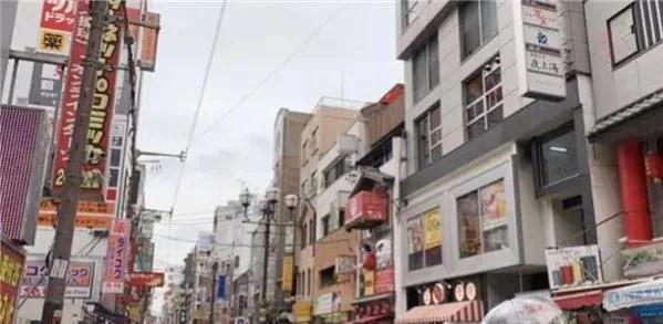 2022年最好不要买房，没买房的恭喜了.新政策（房价暴跌80%）