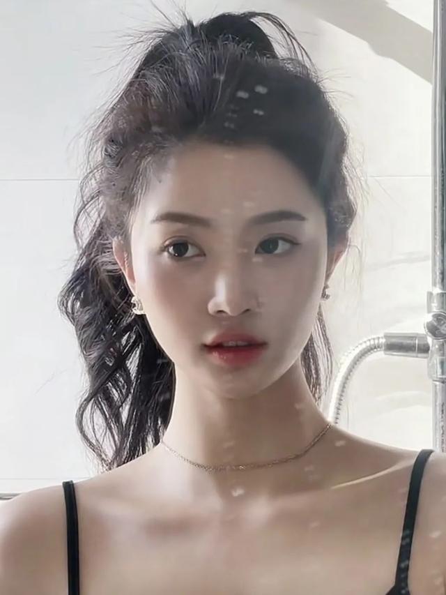 儿童发型图片 小女孩发型绑扎方法简单又可爱，儿童发型图片（几款绝美的新年公主编发）