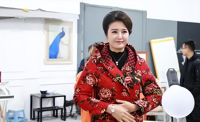 梁姓好听稀少的女孩名字大全，梁姓女孩起名有诗意（做12年中老年模特）
