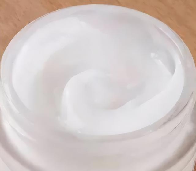 面霜怎样充分乳化，面霜怎么用最高效