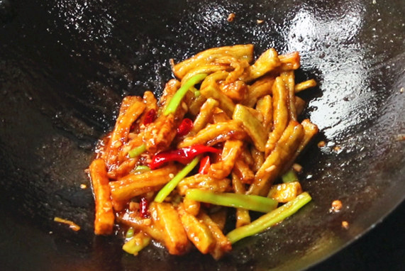 怎样做烧茄子、烧茄子的做法，烧茄子的做法 烧茄子怎么做（茄子的5种素烧做法）