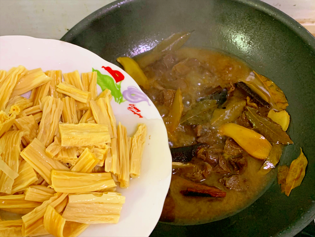 腐竹的12种家常吃法，高蛋白、高钙的腐竹要多吃