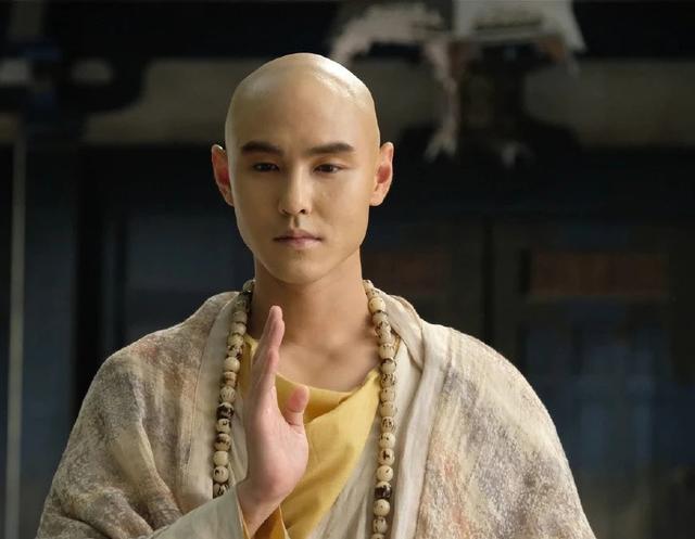 盘点男明星剃光头，那些男星的光头造型