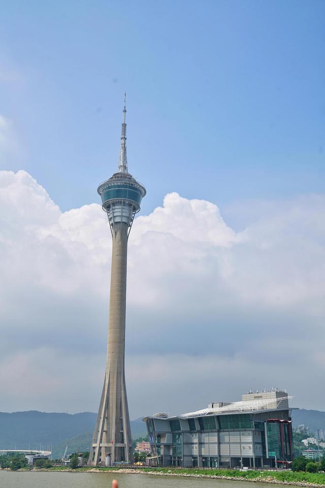珠海属于哪个市，珠海属于哪个市哪个城市（干净又浪漫的年轻城市——珠海）