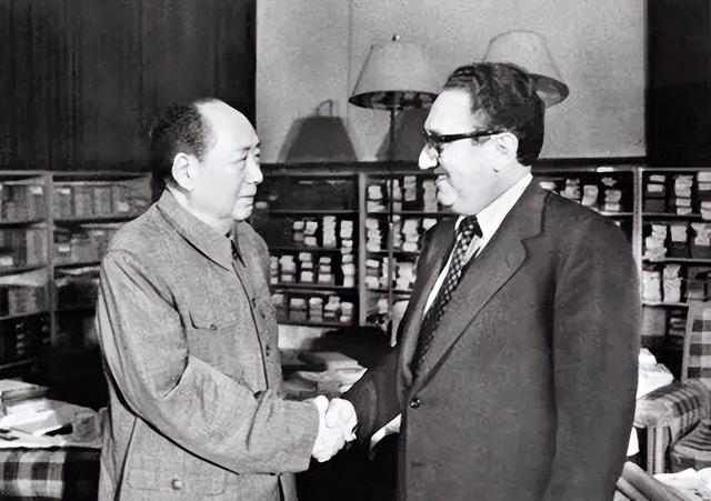 各国总统，各国总统名字，求详细（美国8位历任总统如何评价毛主席）