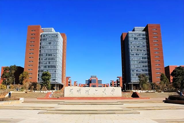 美术类大学排行榜，2018中国艺术类大学最新排名（这12所双非大学美术专业强悍）