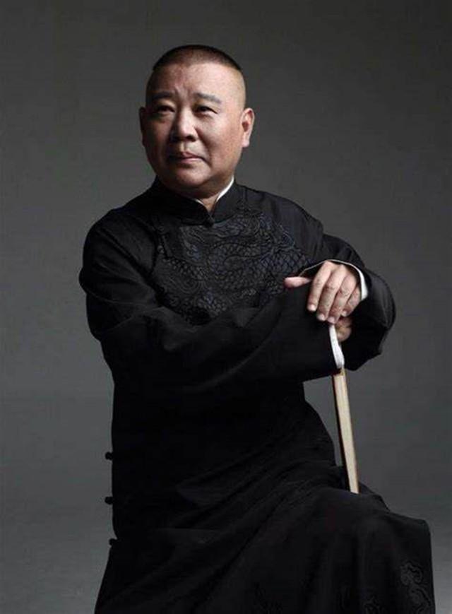 姜昆郭德纲冰释前嫌？一改往日口风认可德云社，10年恩怨两清了？