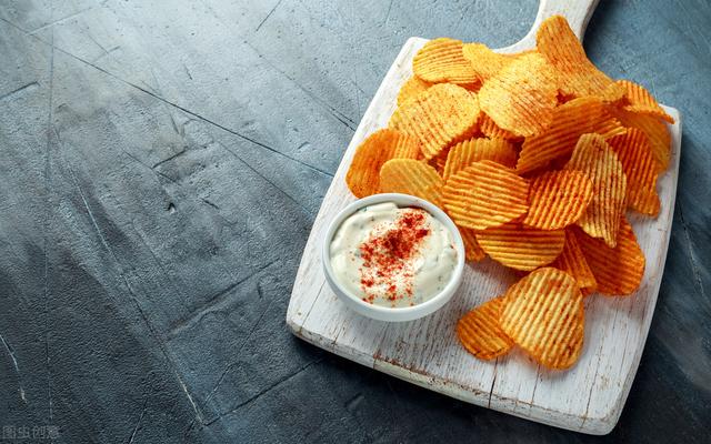 喝可乐会长胖还是喝雪碧，喝可乐和雪碧会长胖吗（身材会很难瘦下来）