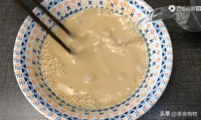 电饼铛做凉皮最简单的做法，在家用电饼铛做凉皮怎么做（电饼铛做凉皮的正确做法）