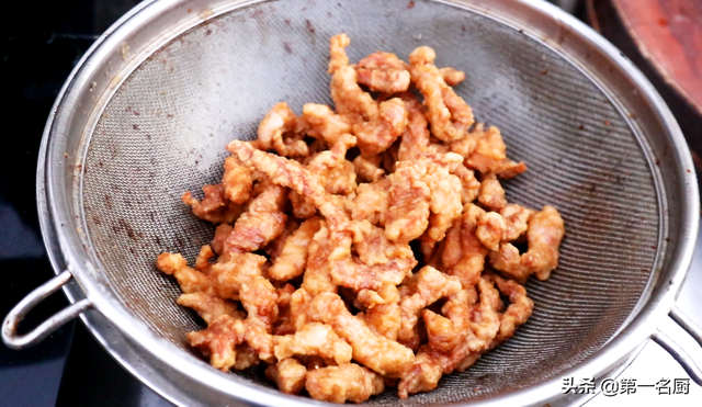 家常小炒五花肉的做法，小炒五花肉的家常做法（软嫩如豆腐）