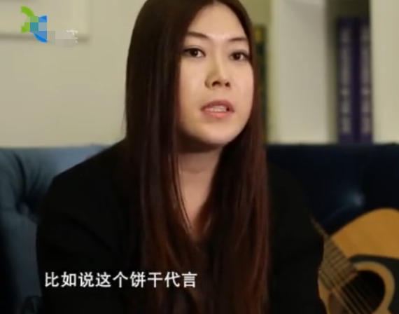 西单女孩 春晚，西单女孩任月丽捐款5万（11年前凭春晚走红,发誓要做第二个董明珠的