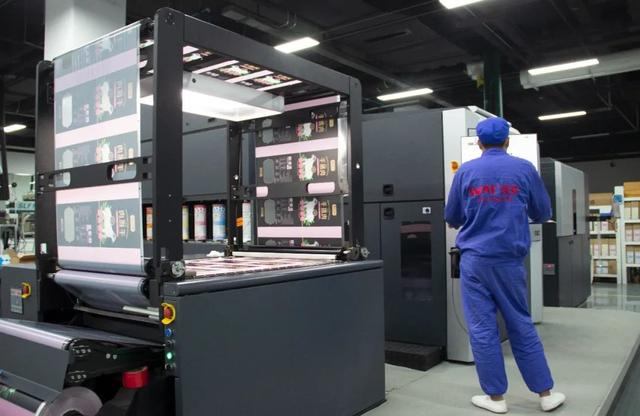 绿茶，红茶最大批发市场在哪价多少，绿茶批发市场在哪里（绿爱散茶大宗交易市场的服务闭环）