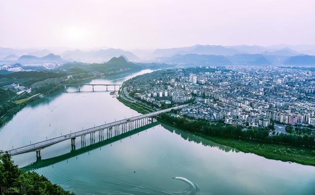 阆中旅游攻略和住宿攻略，一个以风水著称的千年古城
