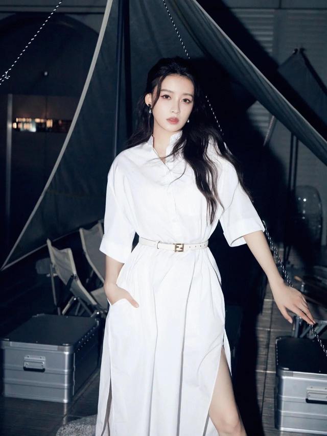 如何评价孙怡的长相，孙怡——天使面孔魔鬼身材