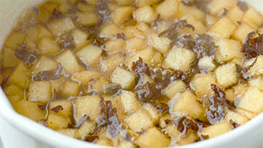 奶茶怎么做才好喝，奶茶是怎么做的（2种好喝的奶茶煮法教给你）