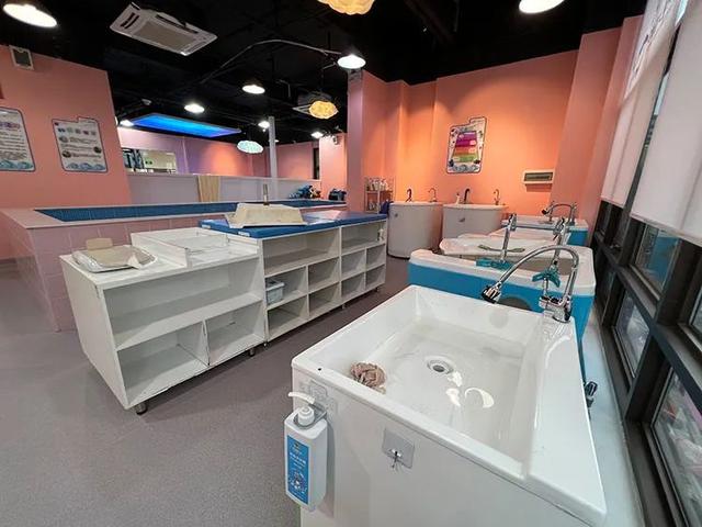 少儿水育早教培训班，<大学城店>成为IBFA国际青少儿体适能