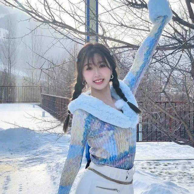 绝美.女图，微信头像，绝美.女图（头像：今日绝美好看的微信头像）