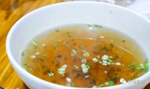 川味红烧肥肠怎么做，川味红烧肥肠的家常做法大全（这些做法值得大家参考）