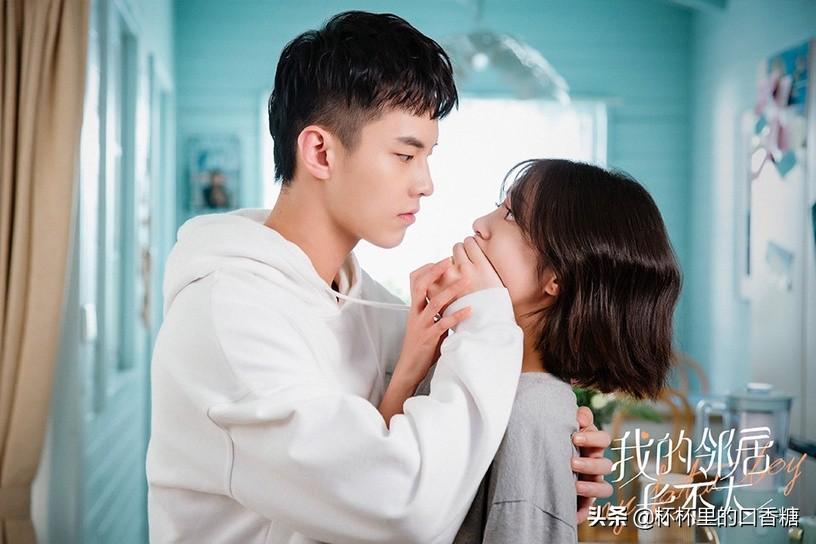 2021下半年「甜爱剧」评分榜top 4:《我的邻居长不大》豆瓣评分6.